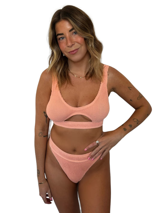 Janelle Bottom - Nectar